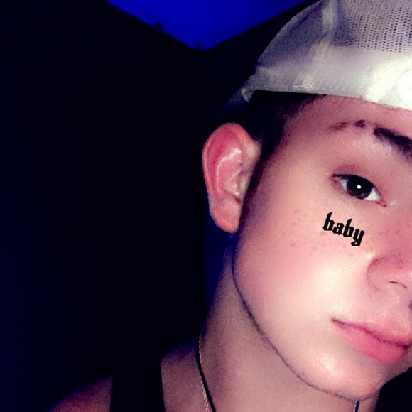 Meet your Posher, Daniel - Picture 1 of 1